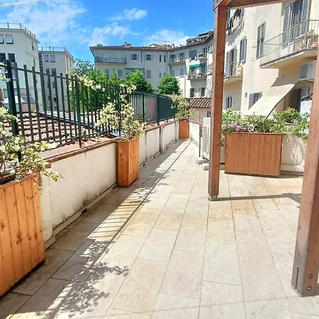 Tuscan Sun Apartment Florence